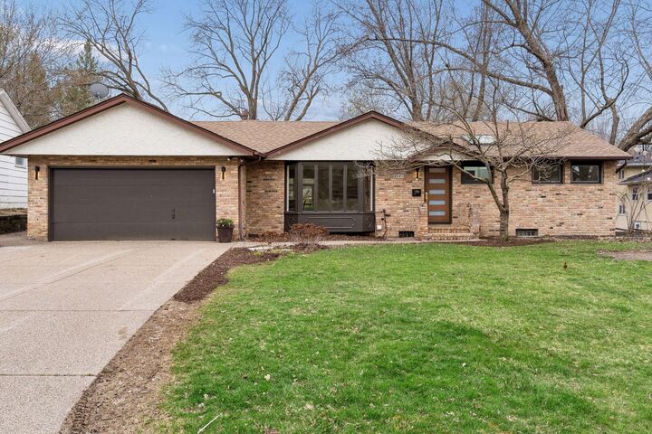 Property Photo:  2841 W 91st Street  MN 55431 