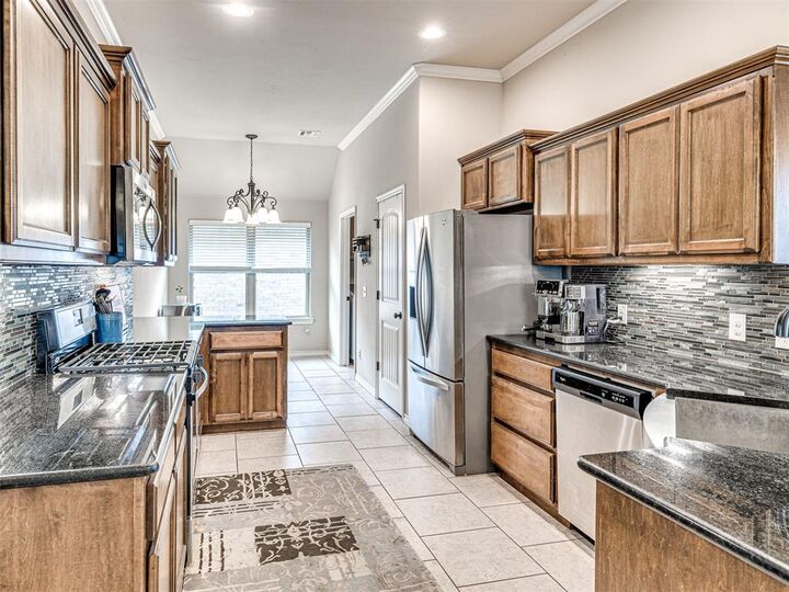 Property Photo:  19324 Taggert Drive  OK 73012 