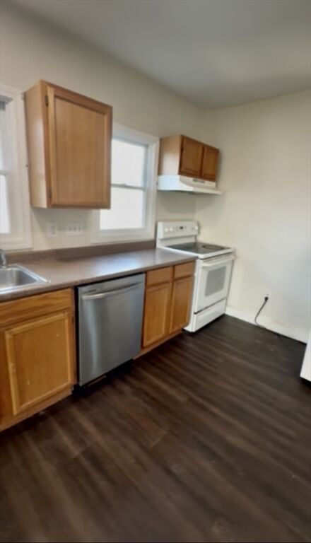 Property Photo:  15 Oakes Ave 2  MA 01550 