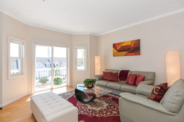 Property Photo:  109 Salem St 205  MA 02151 