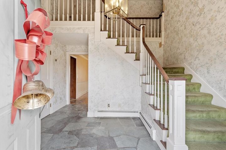 Property Photo:  40 Pelham Dr  MA 01420 