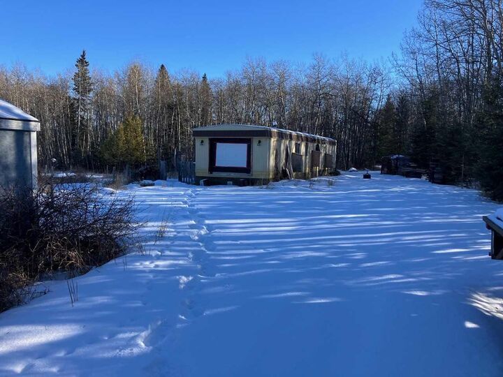 Property Photo:  852005 Range Road 240  AB T8S 1S4 