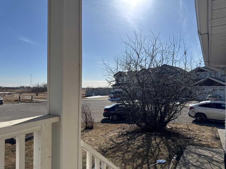 Property Photo: 244 Los Alamos Place NE AB T1Y 7G7