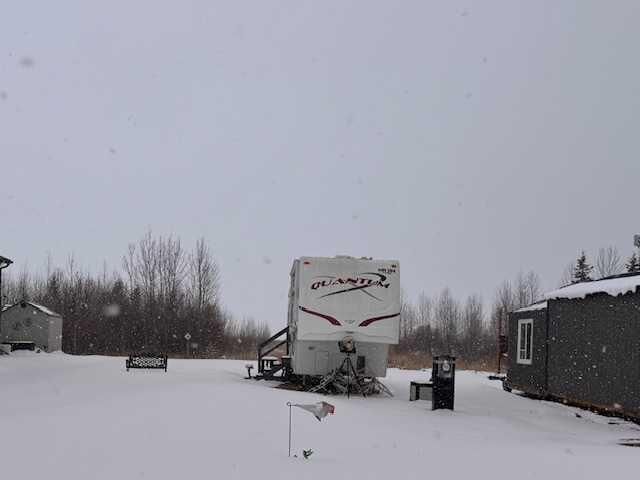 Property Photo: 10032 Township Road 422 87B AB T4J 1V9