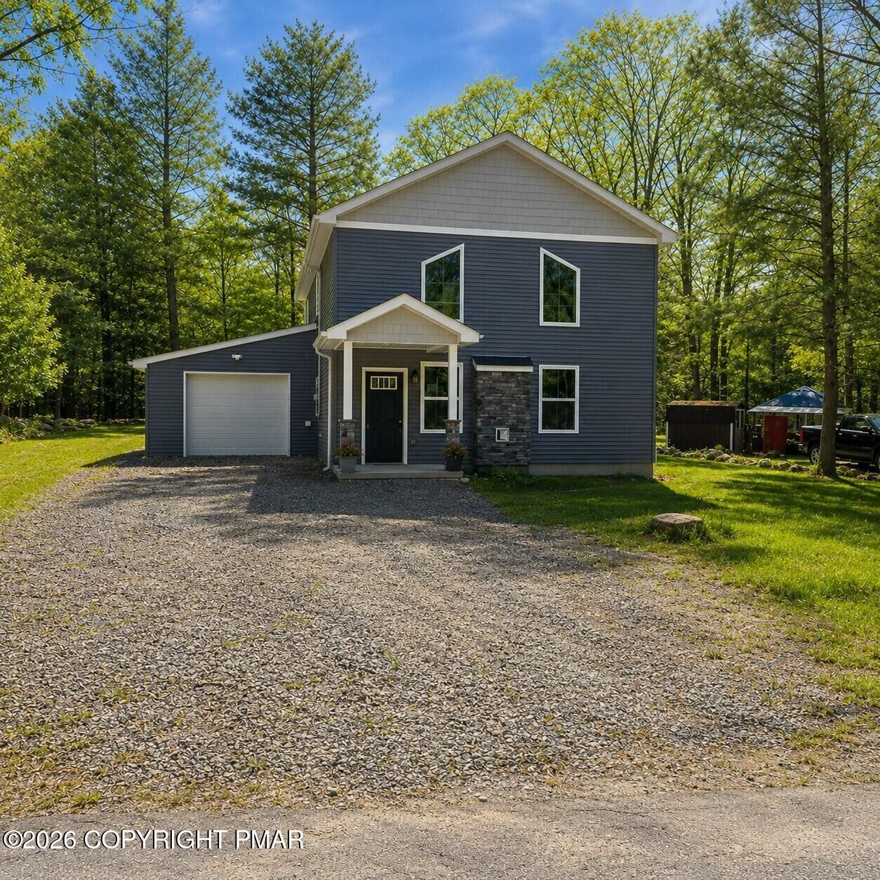 Property Photo:  1073 West Side Drive  PA 18445 