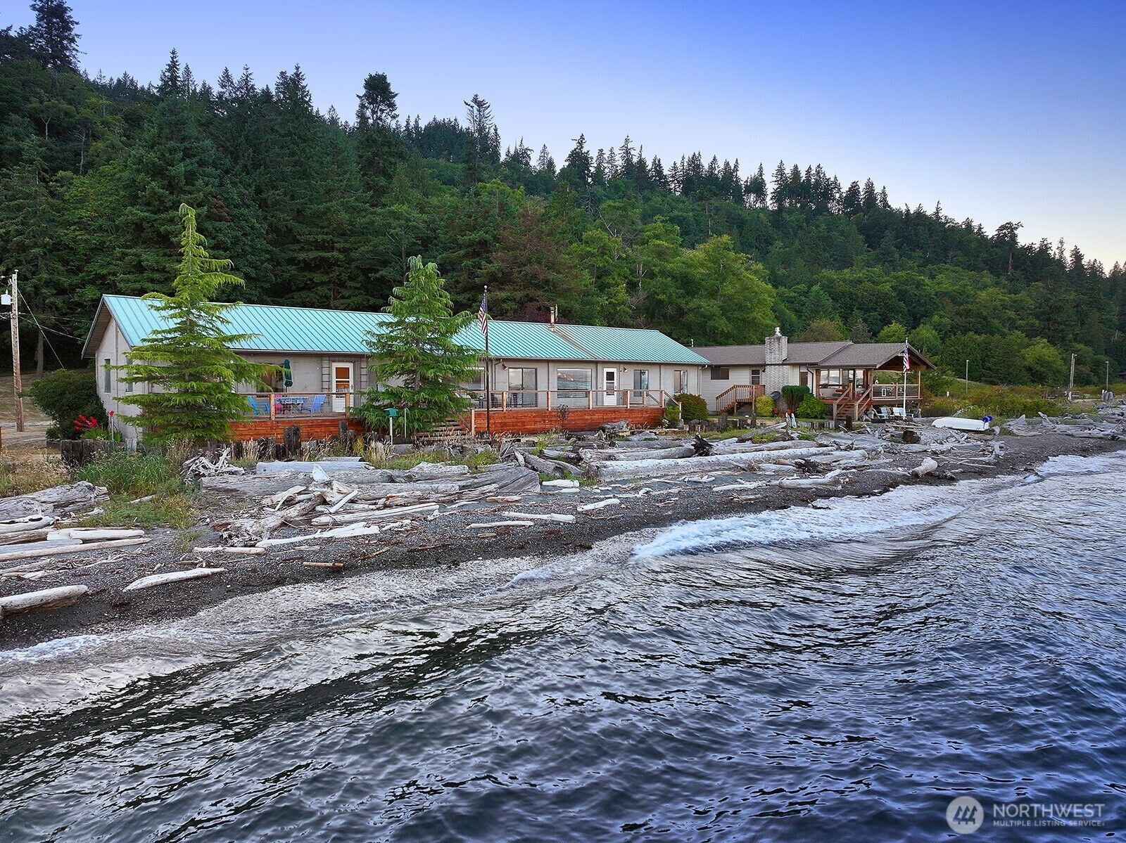 Property Photo:  8267  Franklin Road  WA 98236 