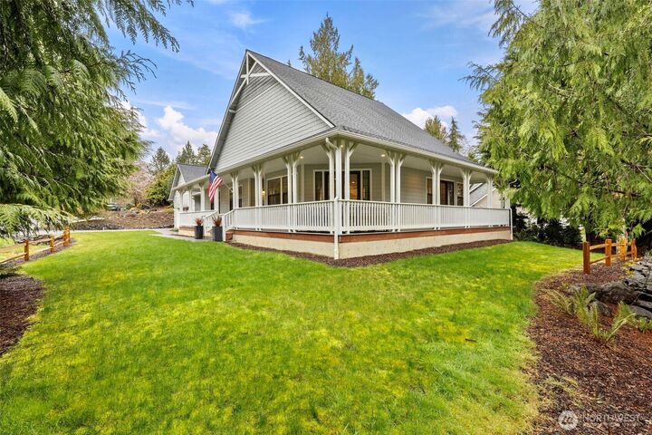Property Photo: 28 Deer Hollow Road WA 98365