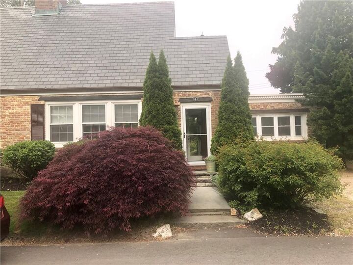 Property Photo:  9 Red Cross Terrace  RI 02840 