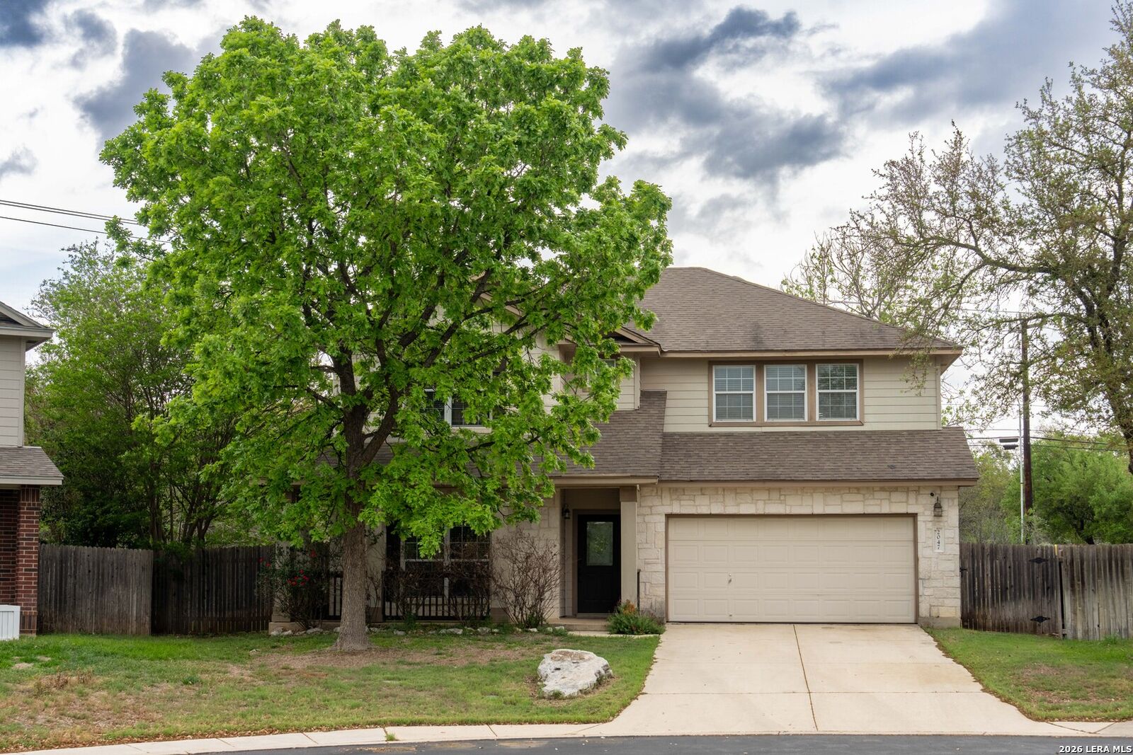 Property Photo:  2047 Walsbrook  TX 78260 