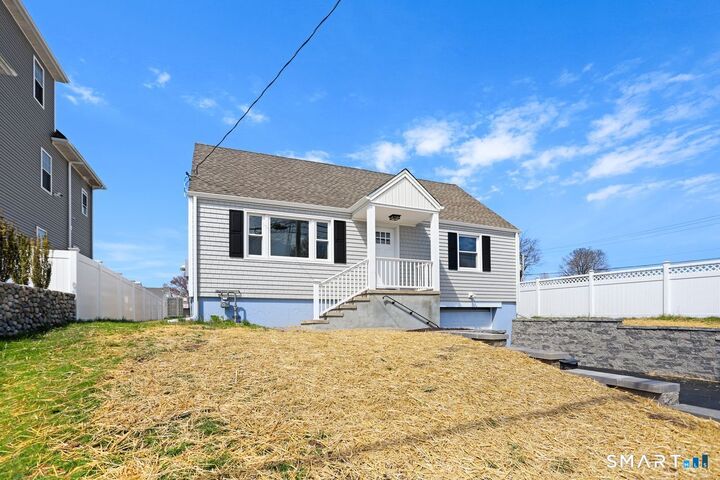 Property Photo: 115 Washington Parkway CT 06615