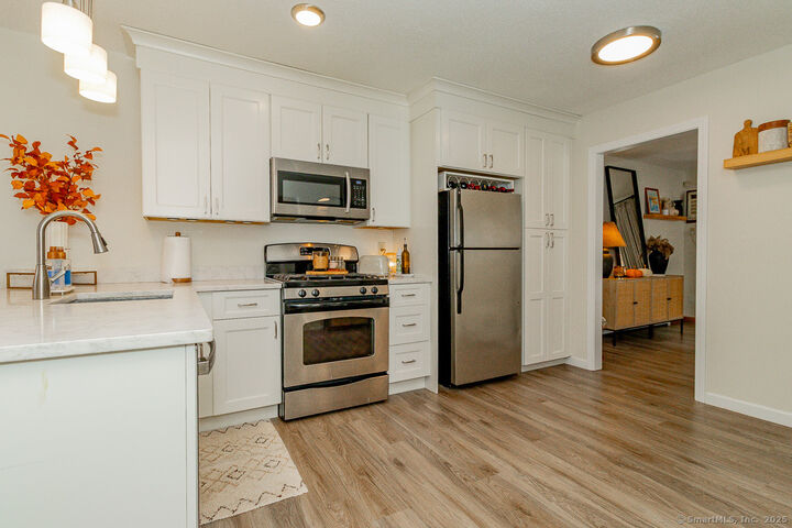 Property Photo: 27 Deer Run Trail CT 06042