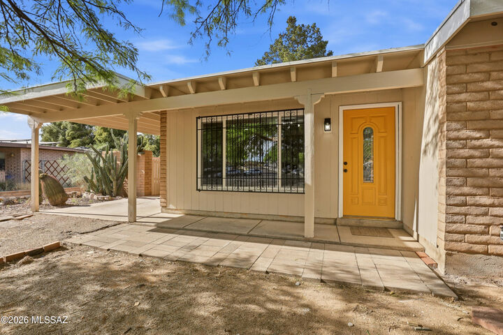 Property Photo:  3711 S Le Beaux Place  AZ 85730 