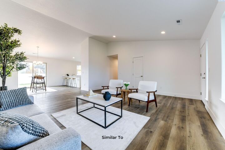 Property Photo:  4219 Road 104  WA 99301 