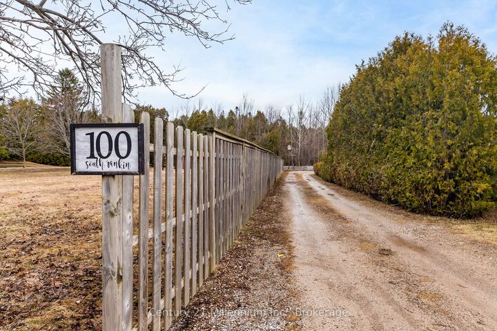 Property Photo: 100 South Rankin Street ON N0H 2L0