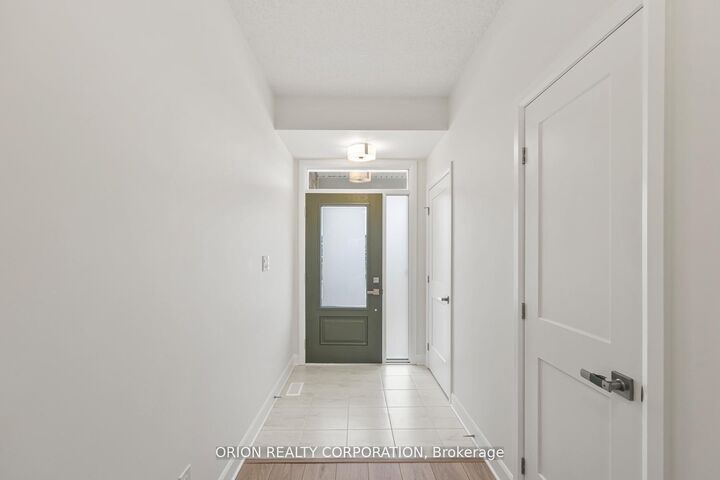 Property Photo: 418 Buckthorn Drive ON K7P 0V6