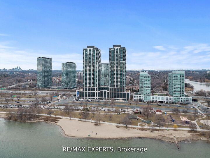 Property Photo: 1926 Lake Shore Boulevard W 2512 ON M6S 1A1