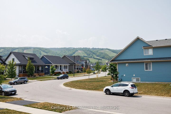 Photo de la propriété: 238 Courtland Street ON L9Y 4E2