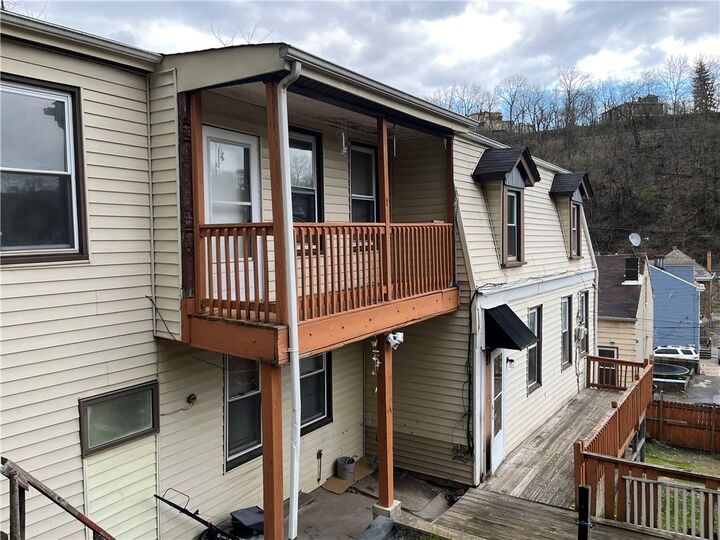 Property Photo:  1700 Haug St  PA 15212 