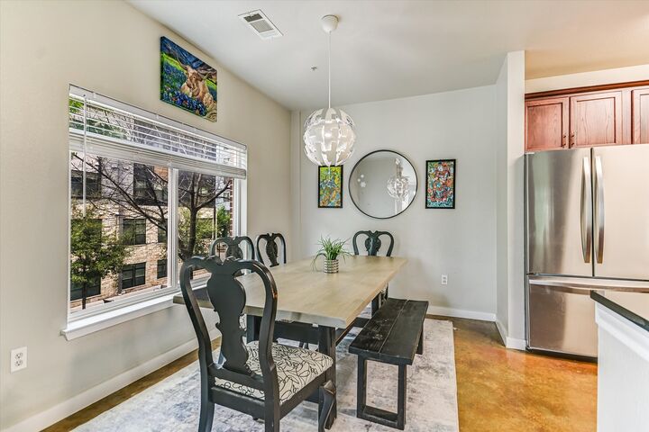 Property Photo:  910 W 25th Street 206  TX 78705 