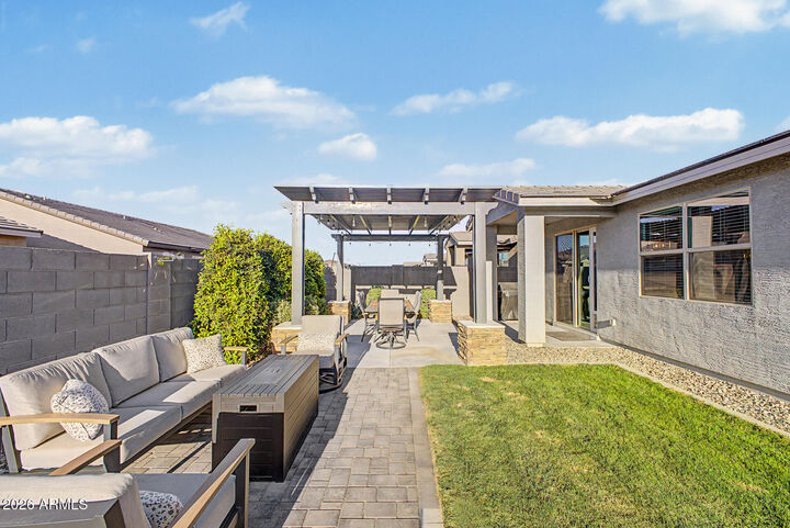 Property Photo:  8812 W Agora Lane  AZ 85353 