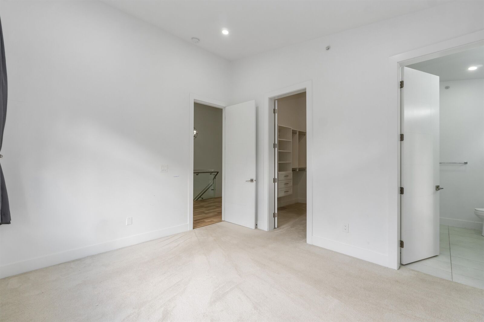 Property Photo: 36689 Dianne Brook Avenue BC V3G 0H4