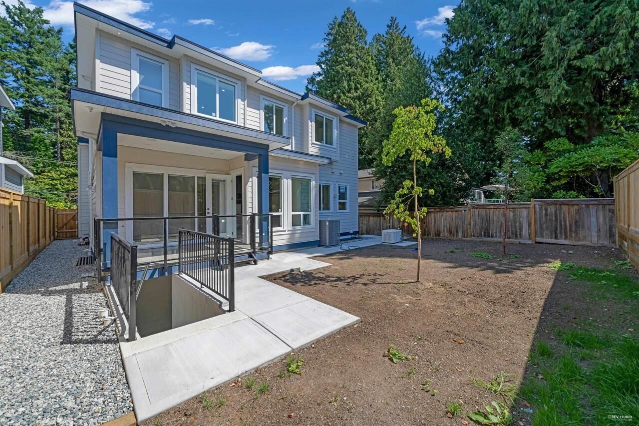 Property Photo:  5238 6 Avenue Basement  BC V4M 1L5 
