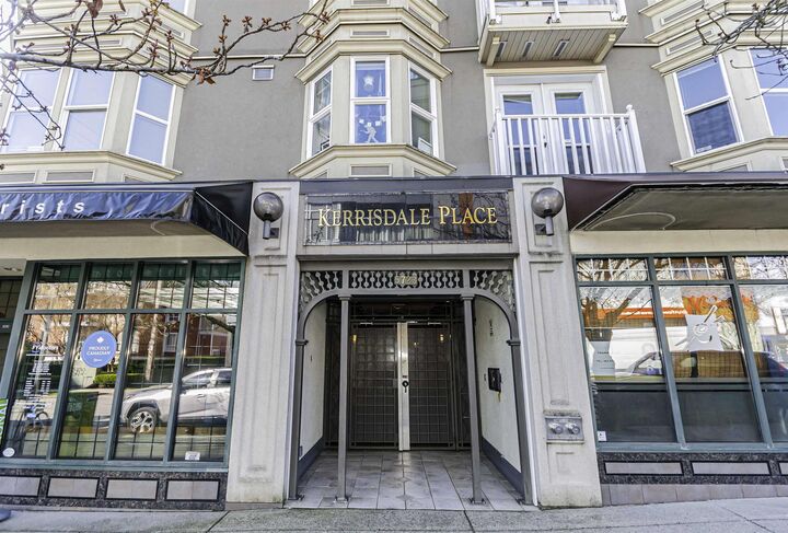 Property Photo: 5723 Balsam Street Ph6 BC V6M 4B8