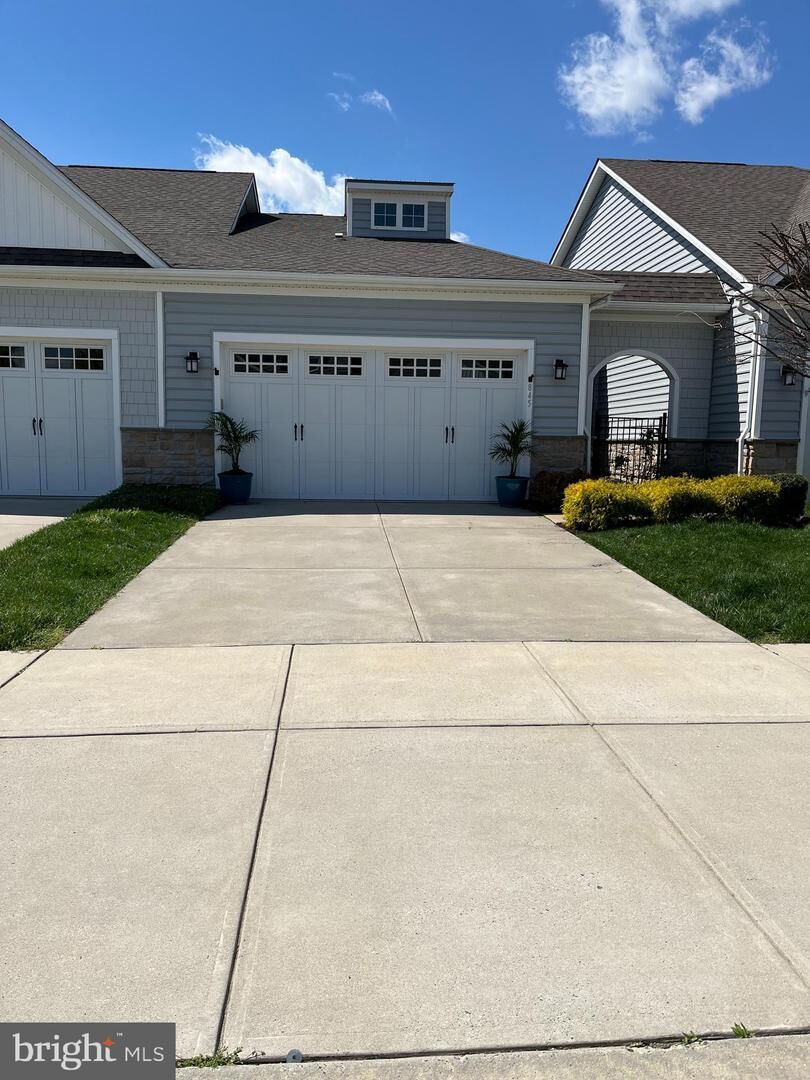 Property Photo: 845 Moorings Circle 138 MD 21666
