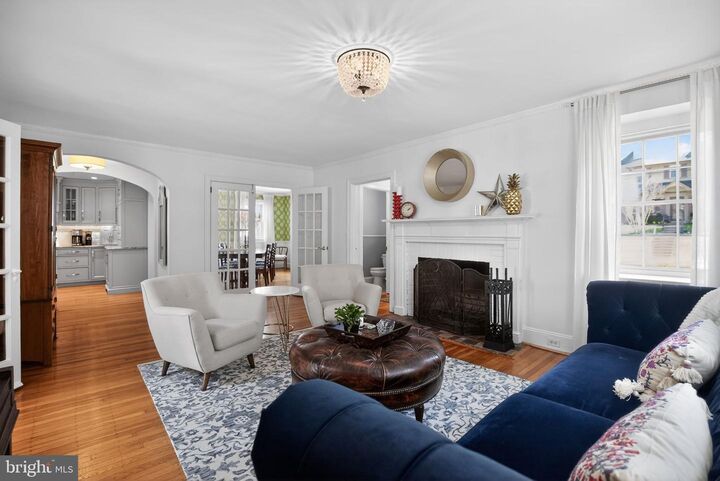 Property Photo:  113 Waverly Road  PA 19095 