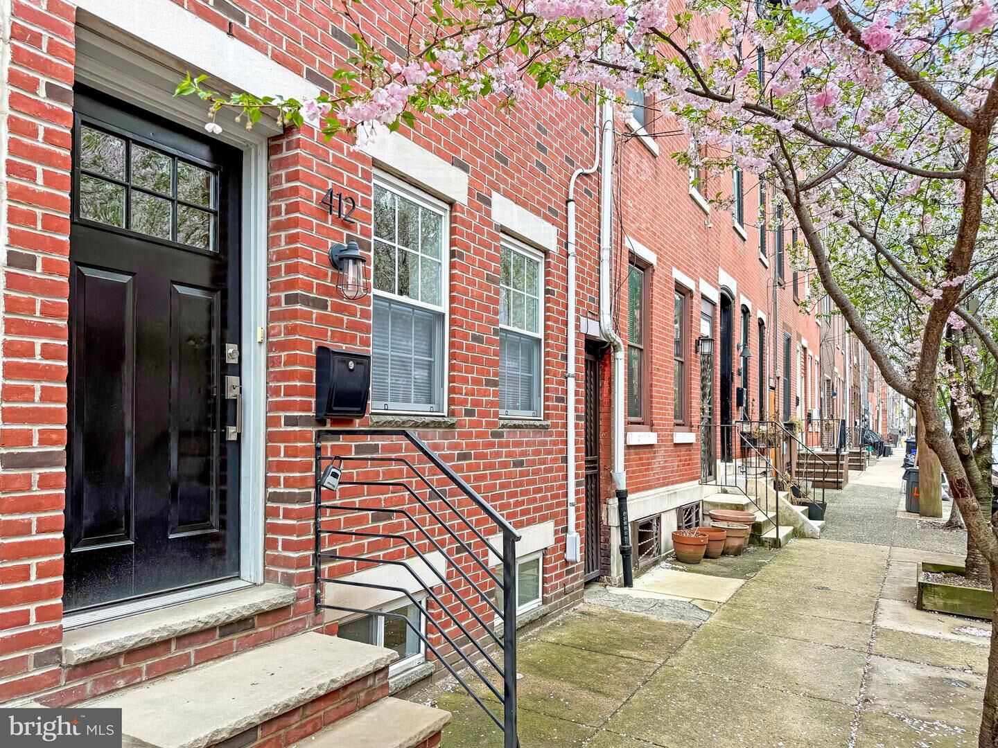 Property Photo:  412 Dickinson Street  PA 19147 
