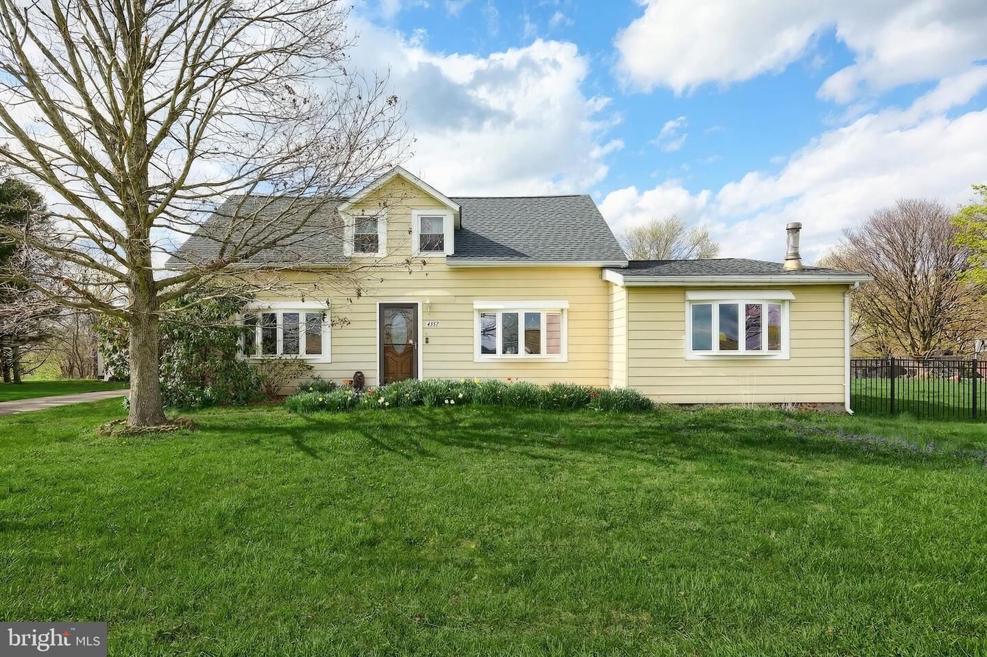 Property Photo:  4357 List Road  PA 17356 