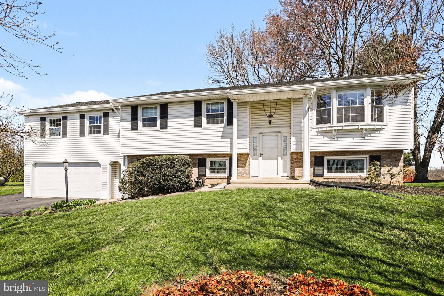 Property Photo:  3072 Miller Road  PA 17582 