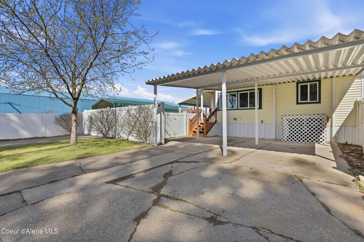 Property Photo:  600 W Myriah Loop  ID 83815 