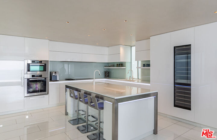 Property Photo:  31636 Sea Level Dr  CA 90265 