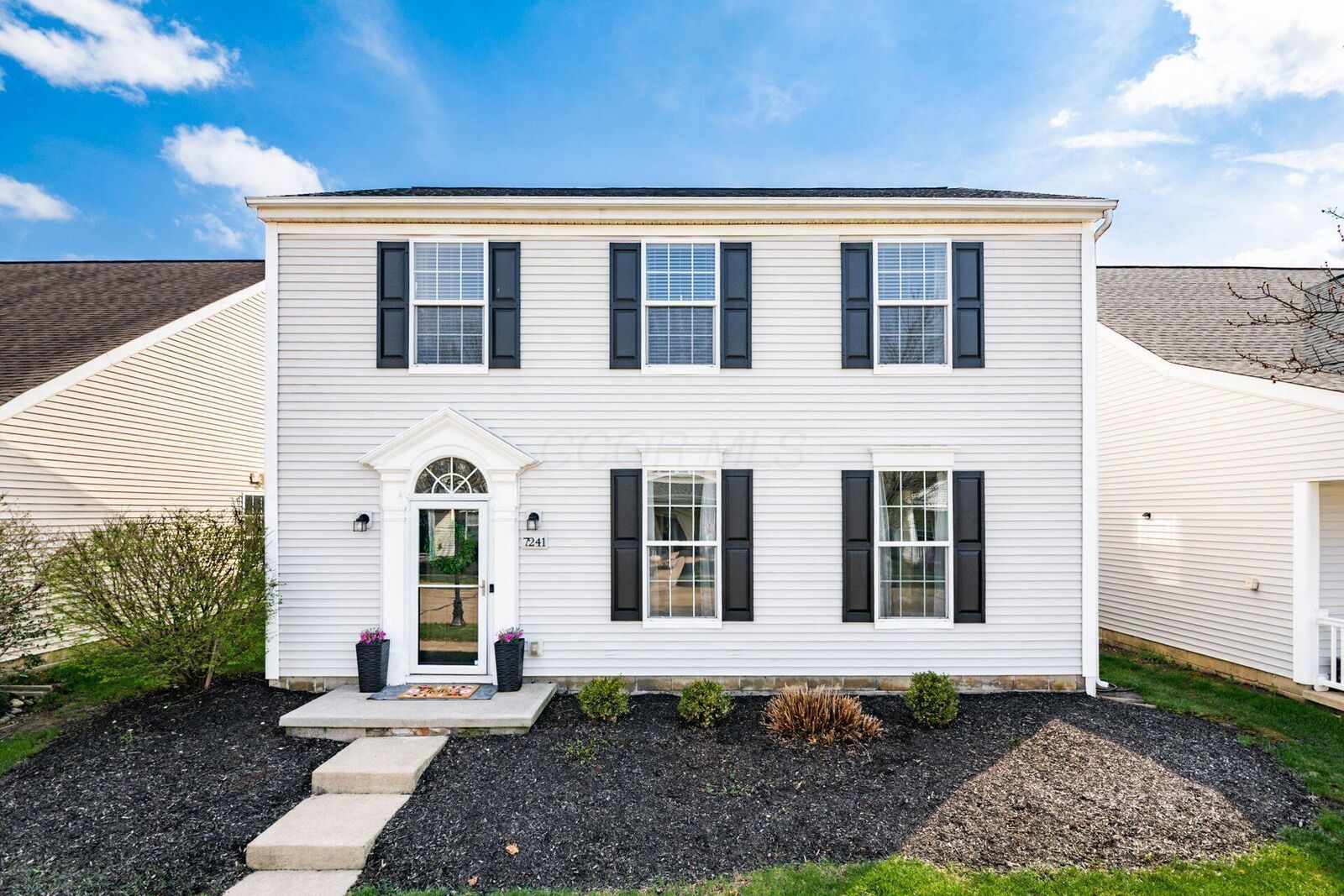 Property Photo:  7241 Normanton Drive  OH 43054 