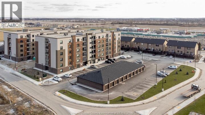 Property Photo:  716 Brownstone 606  ON N9K 0C3 