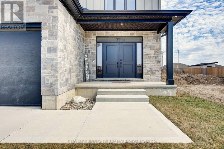 Property Photo:  24 Kelly Drive  ON N0M 2M0 