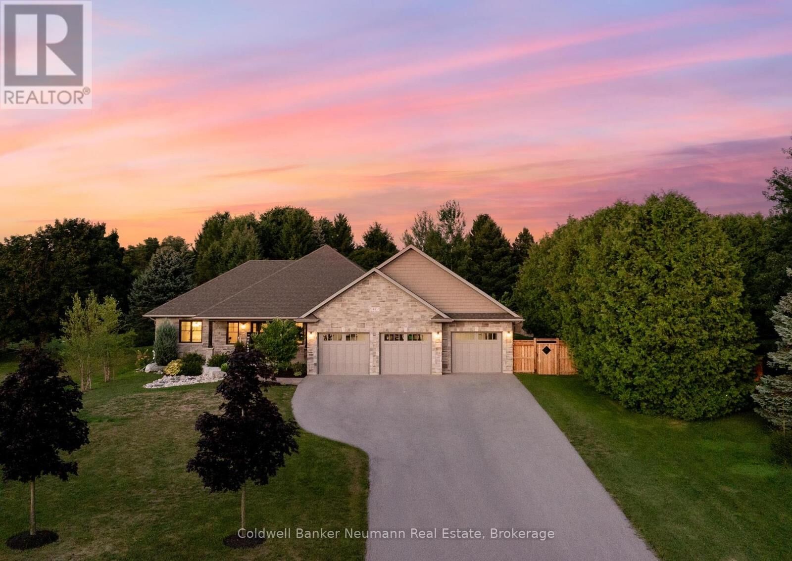 Photo de la propriété:  45 Amalia Crescent  ON N0B 1J0 