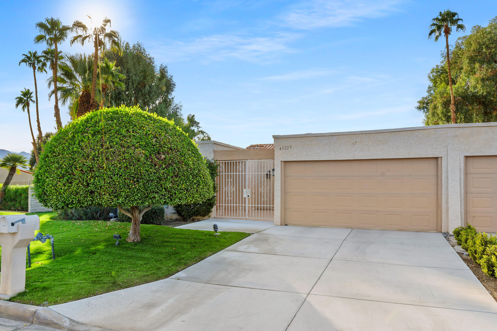 Property Photo: 43229 Lacovia Drive CA 92203