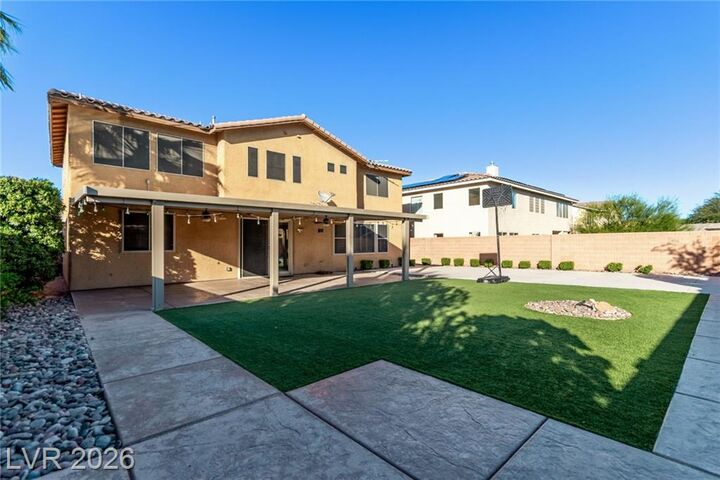 Property Photo: 7457 Mezzanine View Avenue NV 89178