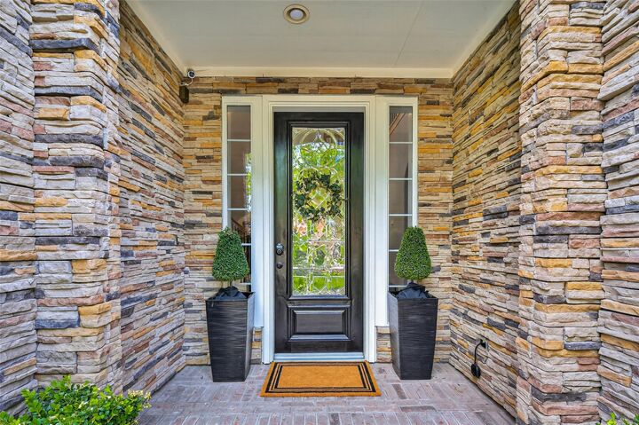 Property Photo:  15710 Starcreek Lane  TX 77044 