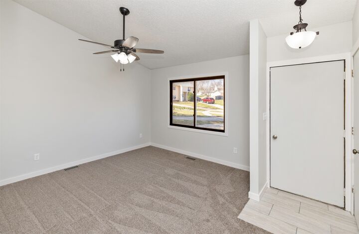 Property Photo: 207 Forest Street IA 50226