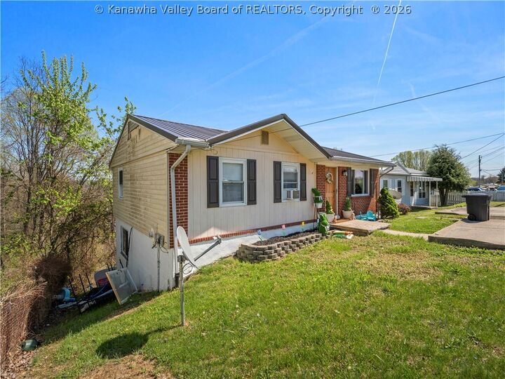 Property Photo: 1452 Clearview Heights Road WV 25312