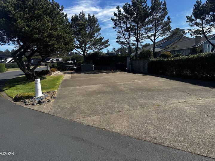 Property Photo:  6225 N Coast Hwy Lot 133 .  OR 97365 