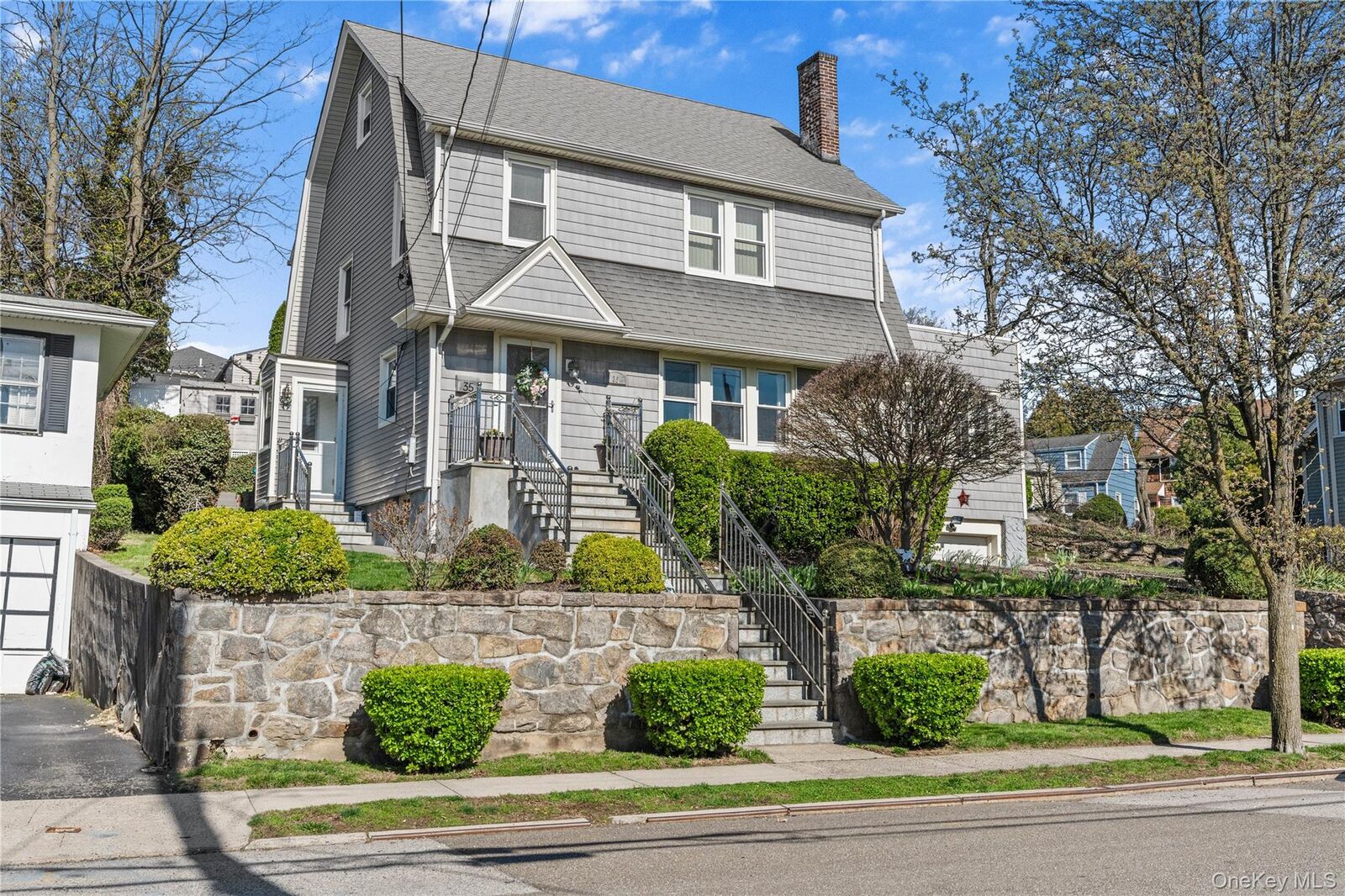 Property Photo:  35 Lispenard Avenue  NY 10801 