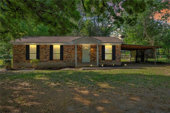 Property Photo:  8139 Wards Lane  AL 36575 