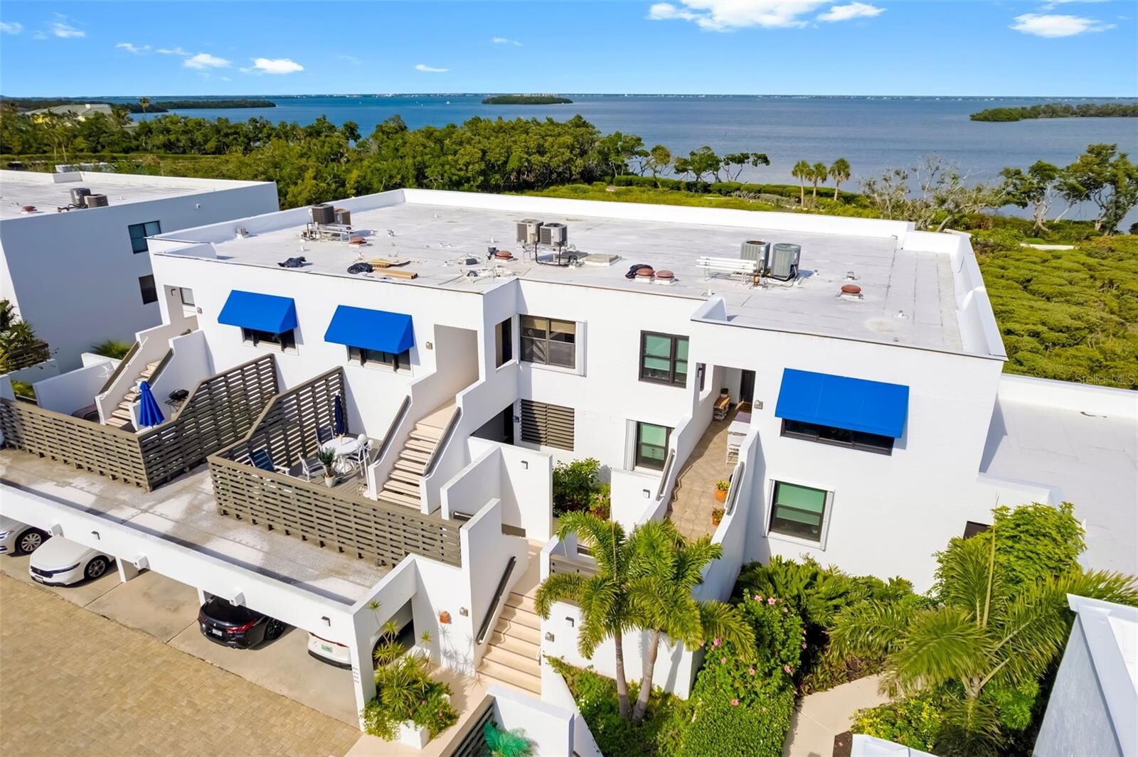 Property Photo:  815 Bayport Way 815  FL 34228 