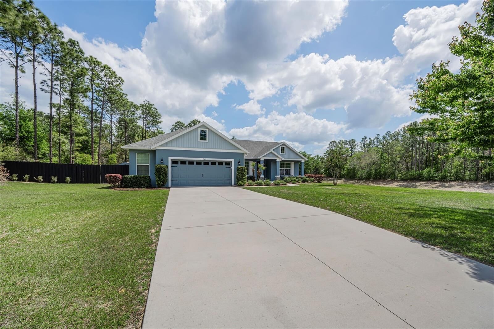 Property Photo:  15747 Sago Drive  FL 34604 