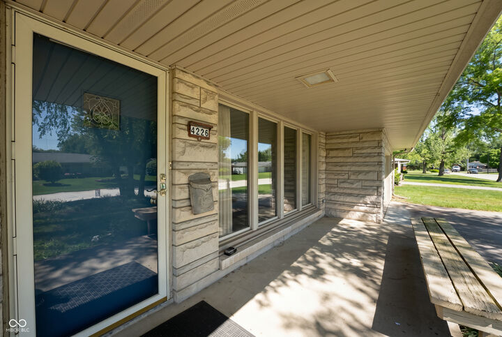 Property Photo:  4226 Roselawn Avenue  IN 47203 