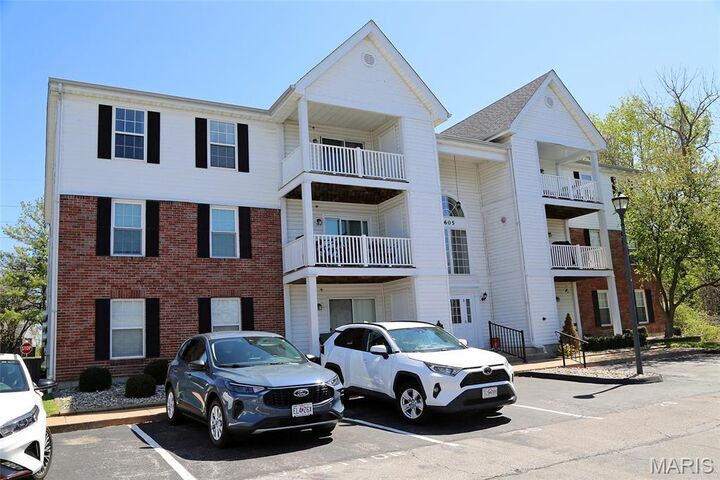 Property Photo: 3605 Tracey Rich Road 3C MO 63125